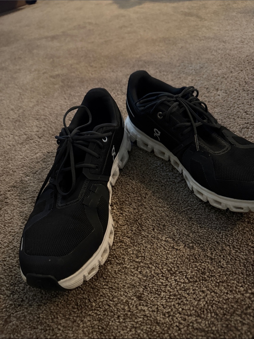 On Running Black and White Men’s Athletic Running Shoes